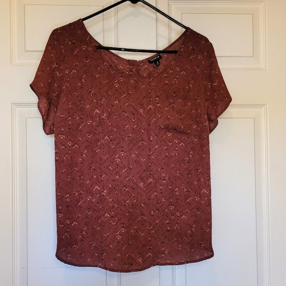 Torrid Abbey Geo Georgette Button Back Plus Size Top Flowy Wrinkle Free Western - Picture 8 of 12